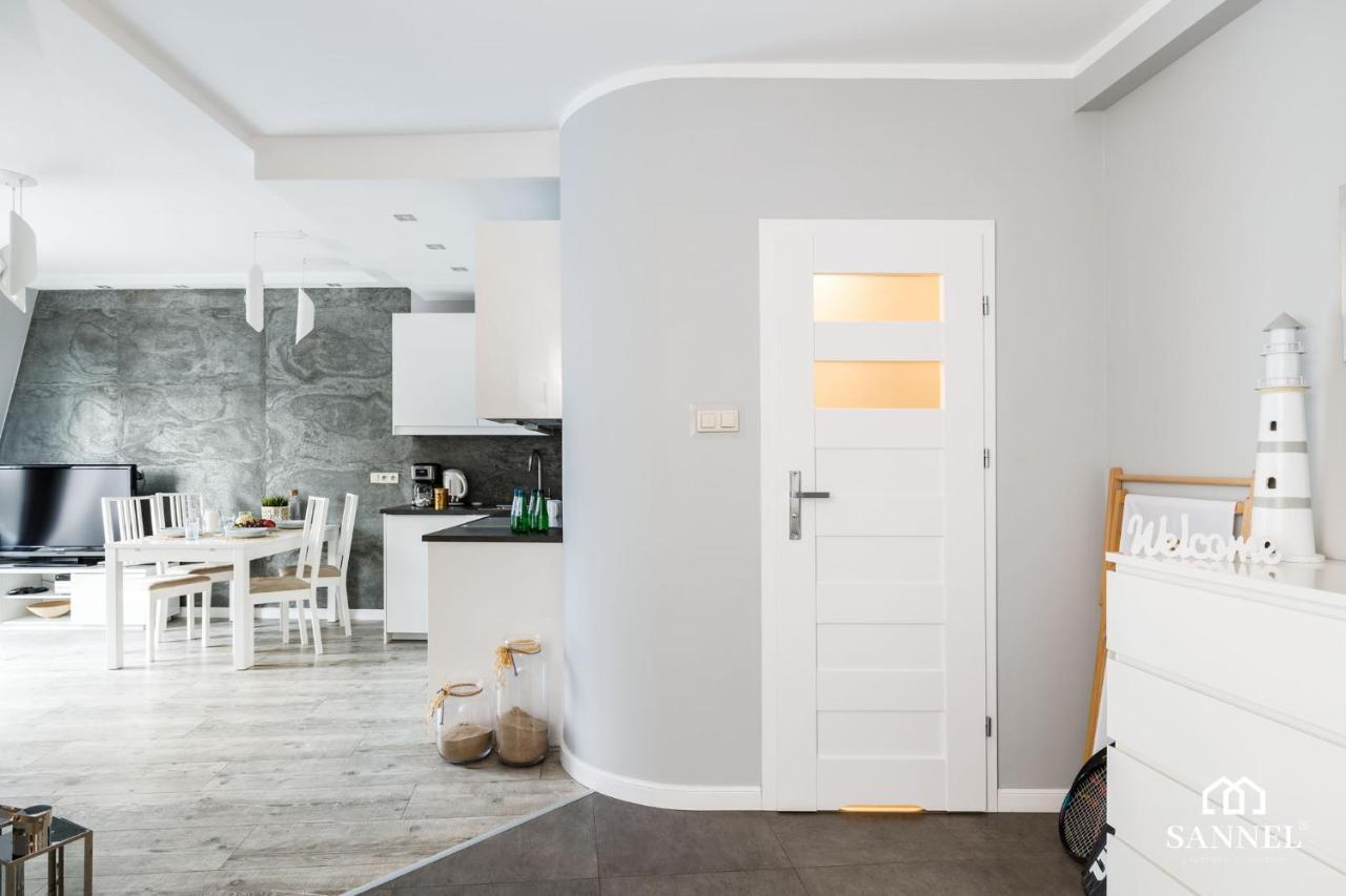 Apartament Fregata Z Basenem - Pobierowo -Sannel Apartments For Rent Buitenkant foto